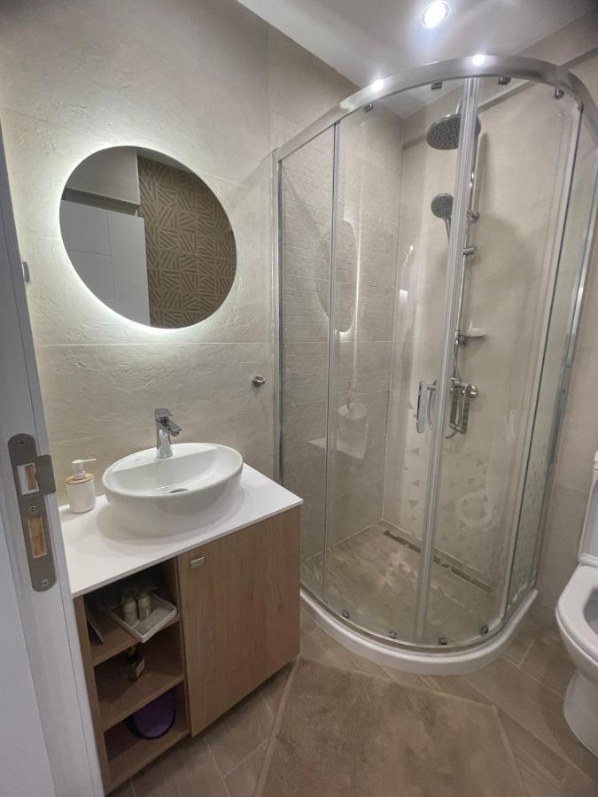Sea Esta Apartment Néa Péramos Bagian luar foto